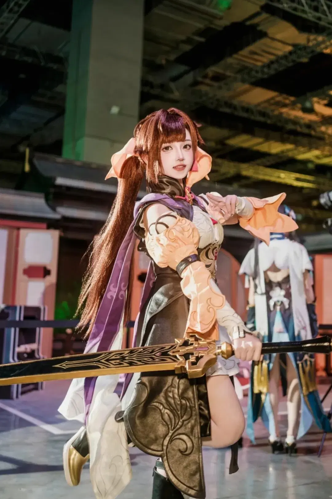 【素裳cos】崩壞星穹鐵道中俠氣與性感並存的動作分享 - 小彭《星穹铁道》 - 第3張