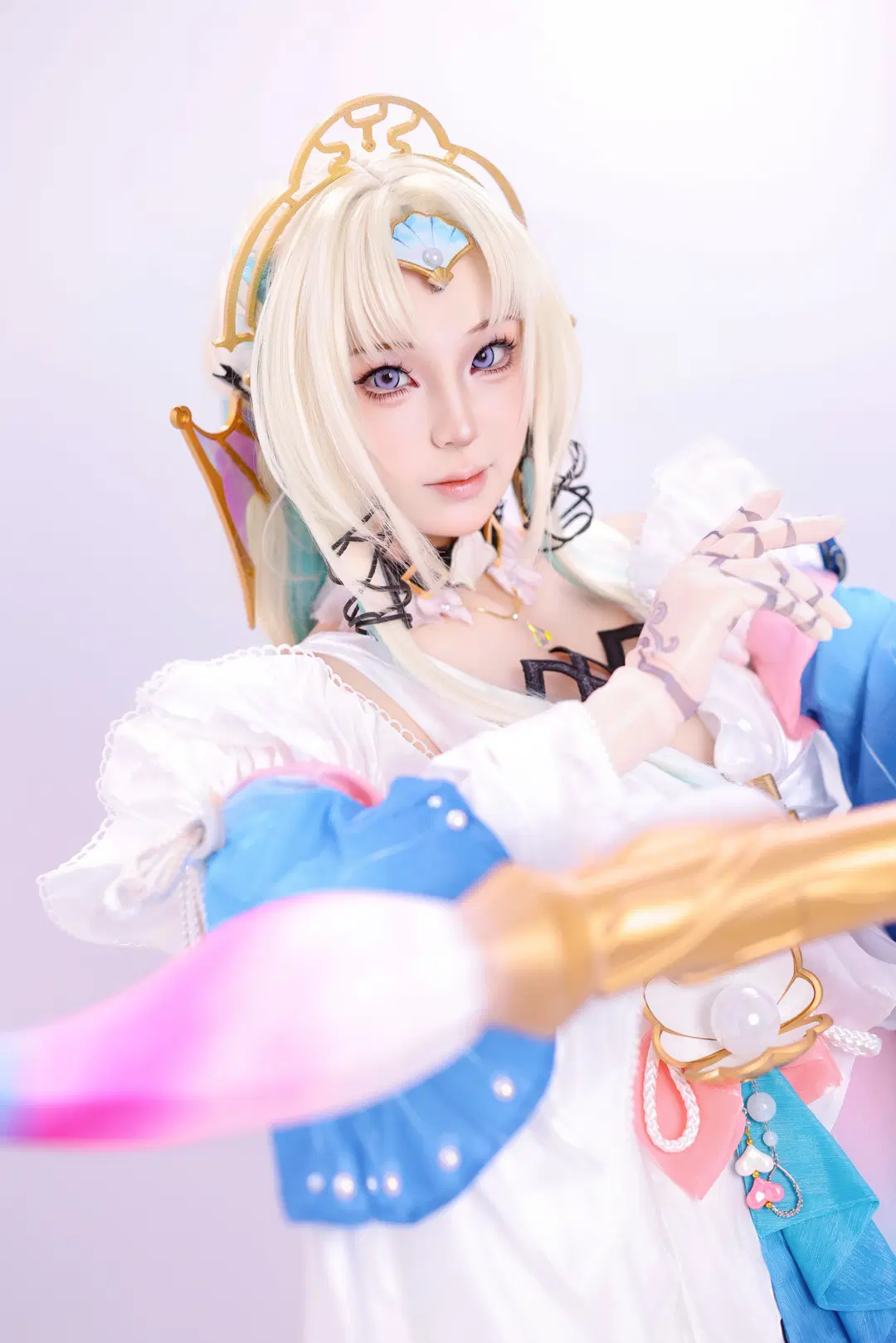 【真珠cos】崩坏星穹铁道，手持法杖的白丝智械少女 - 米游妙妙屋COSPLAY - 第2张