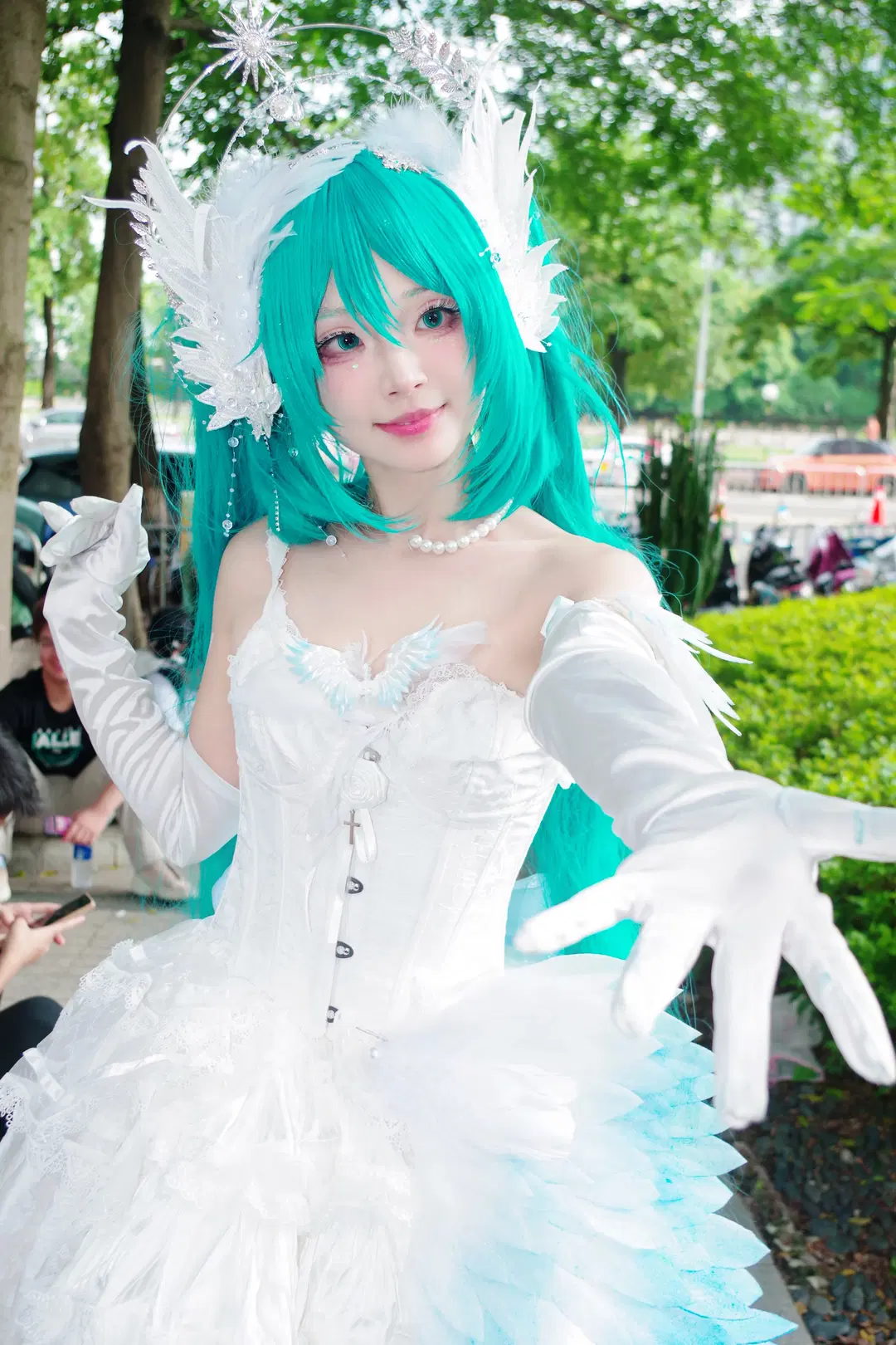 【初音ミク コスプレ】ホタルACGエキスポの花嫁ミク、夢見る白ドレスと青緑のツインテール - 空鱼瓶 - 7枚目