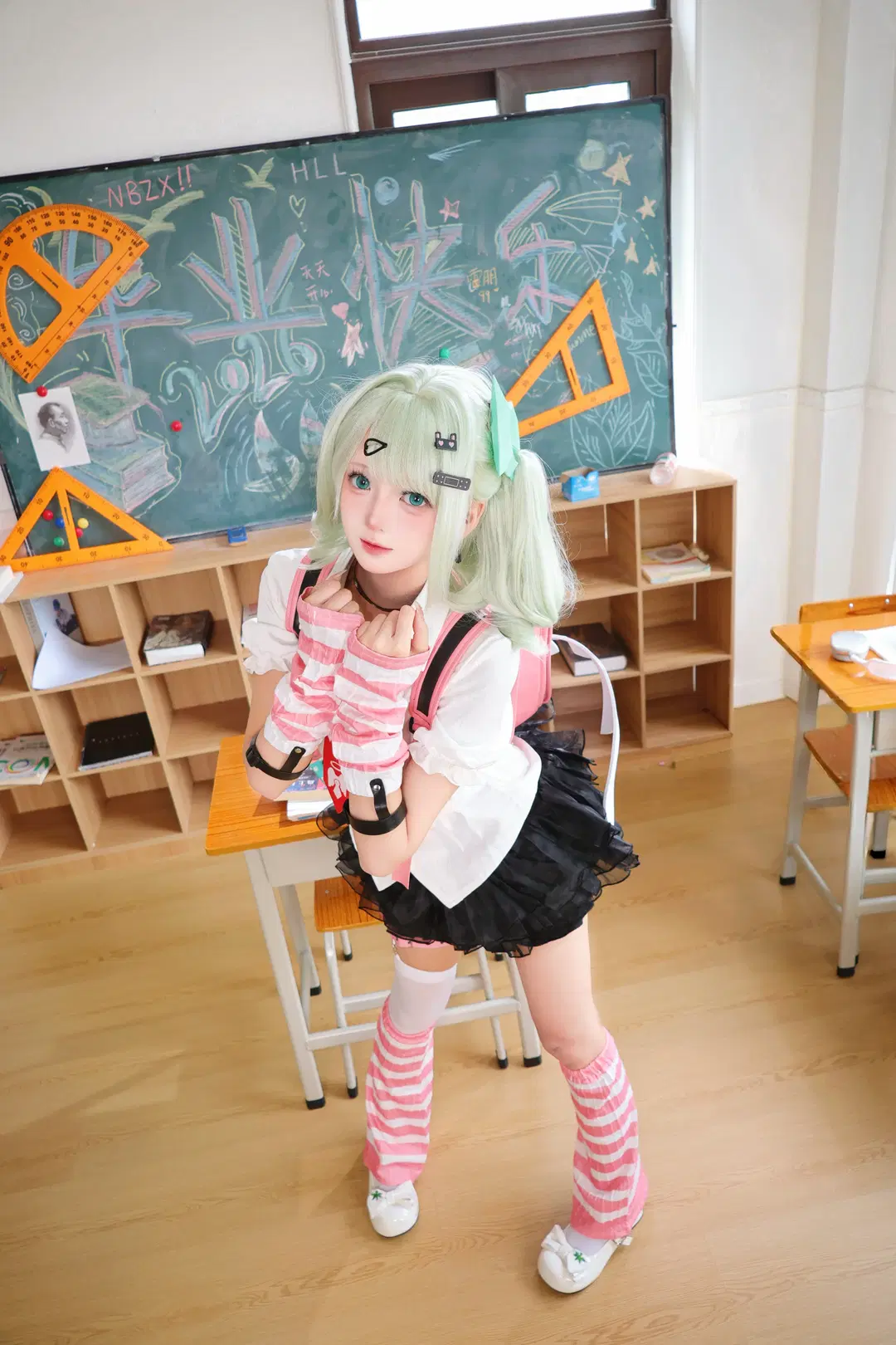 [Sunna cosplay] Zenless Zone Zero: Everyday Classroom Transfer Student Chronicles by 晚星 - Image 3