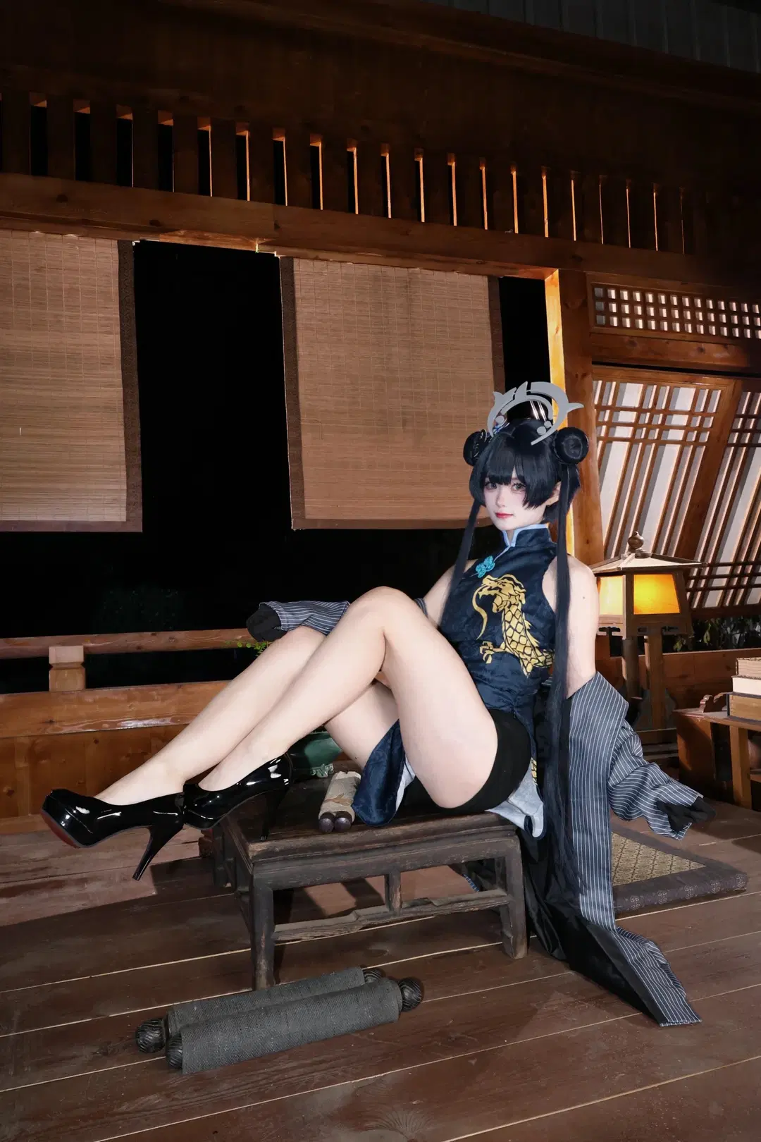 [Misaki cosplay] Blue Archive: Dragon-Embroidered Qipao Veiled in Night by 晚星 - Image 2