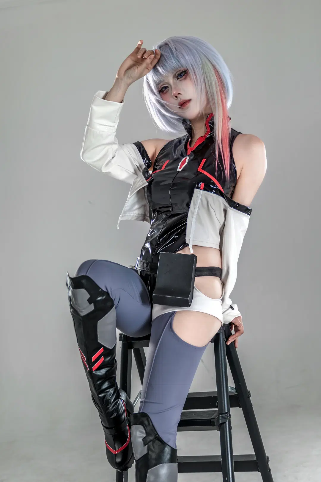 [Lucy cosplay] Cyberpunk: Edgerunners: Tactical Routine Captured in a White Studio by 花遇HUAYU - Image 2