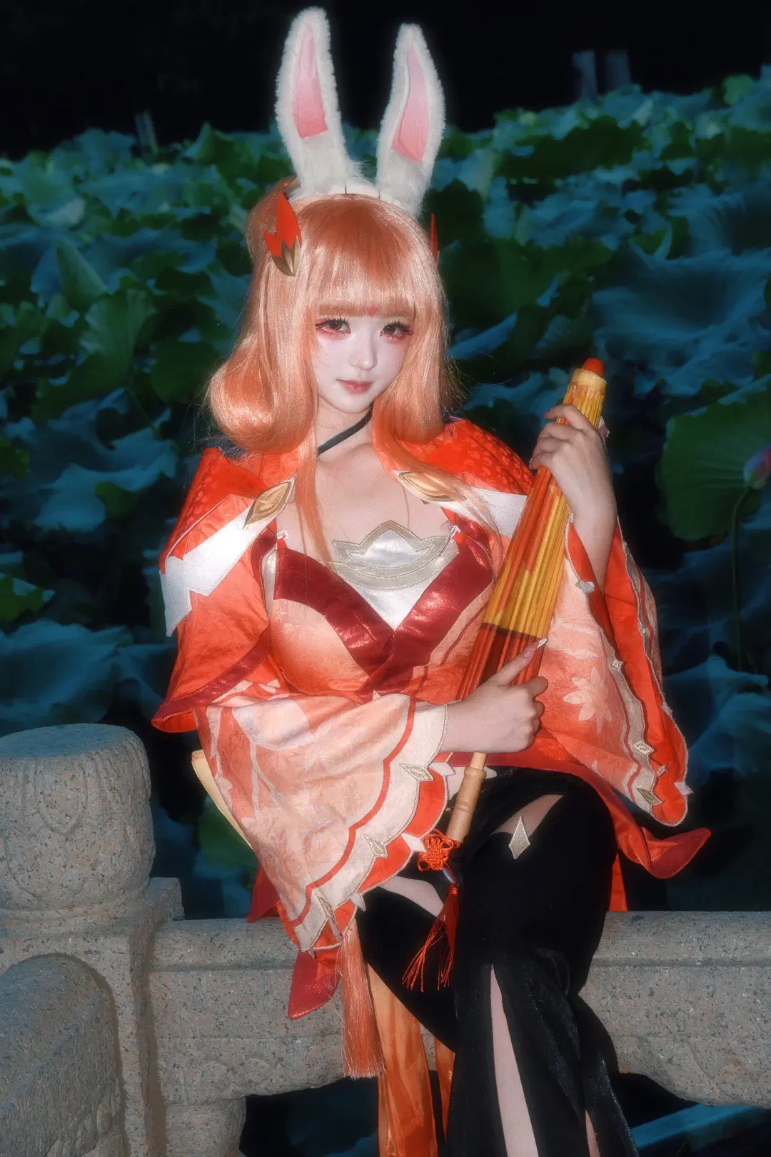 【公孙离cos】荷塘边的红橘兔耳少女 - 小也 - 第3张