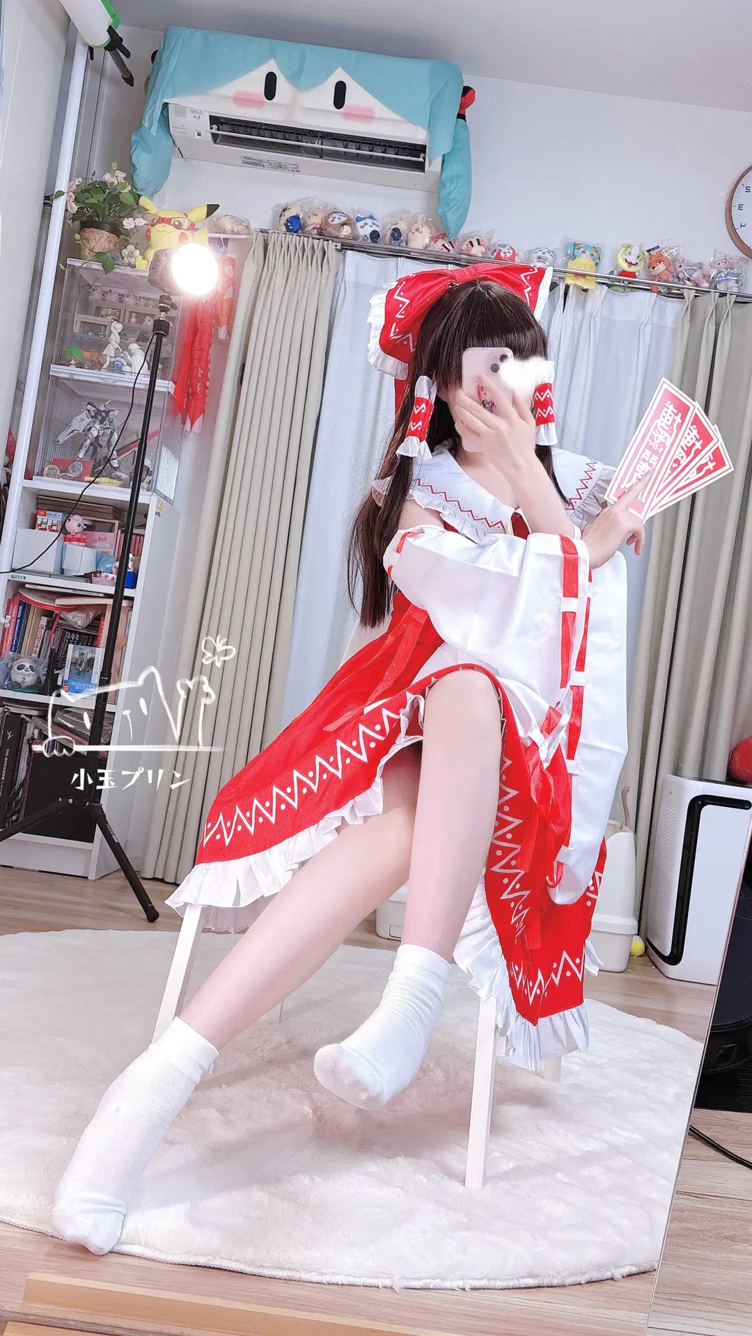 Reimu Hakurei Cosplay, Touhou Project, Touhou Project, Shrine maiden outfit, White socks