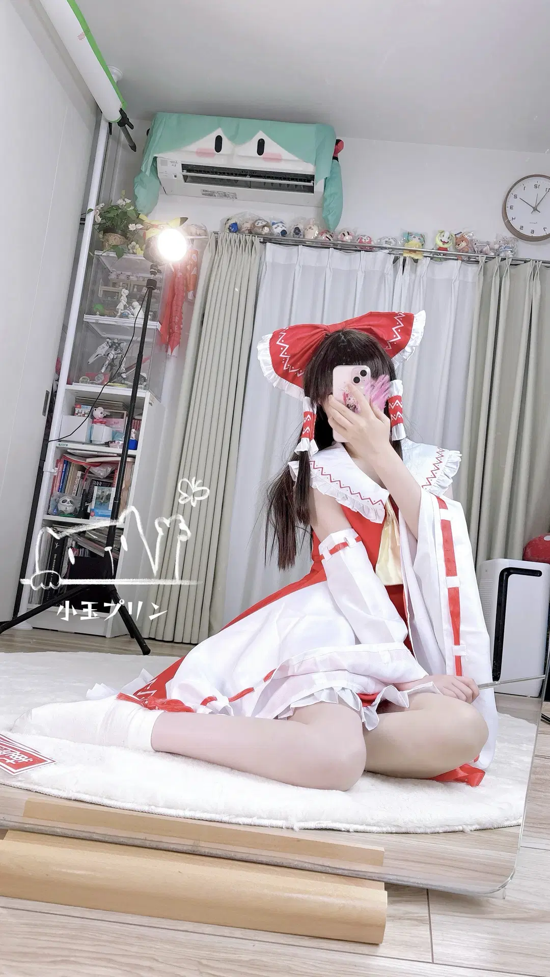 [Reimu Hakurei Cosplay] A Touhou Project Newbie's Very First Red-and-White Shrine Maiden Outfit by 小玉Purin - Image 2