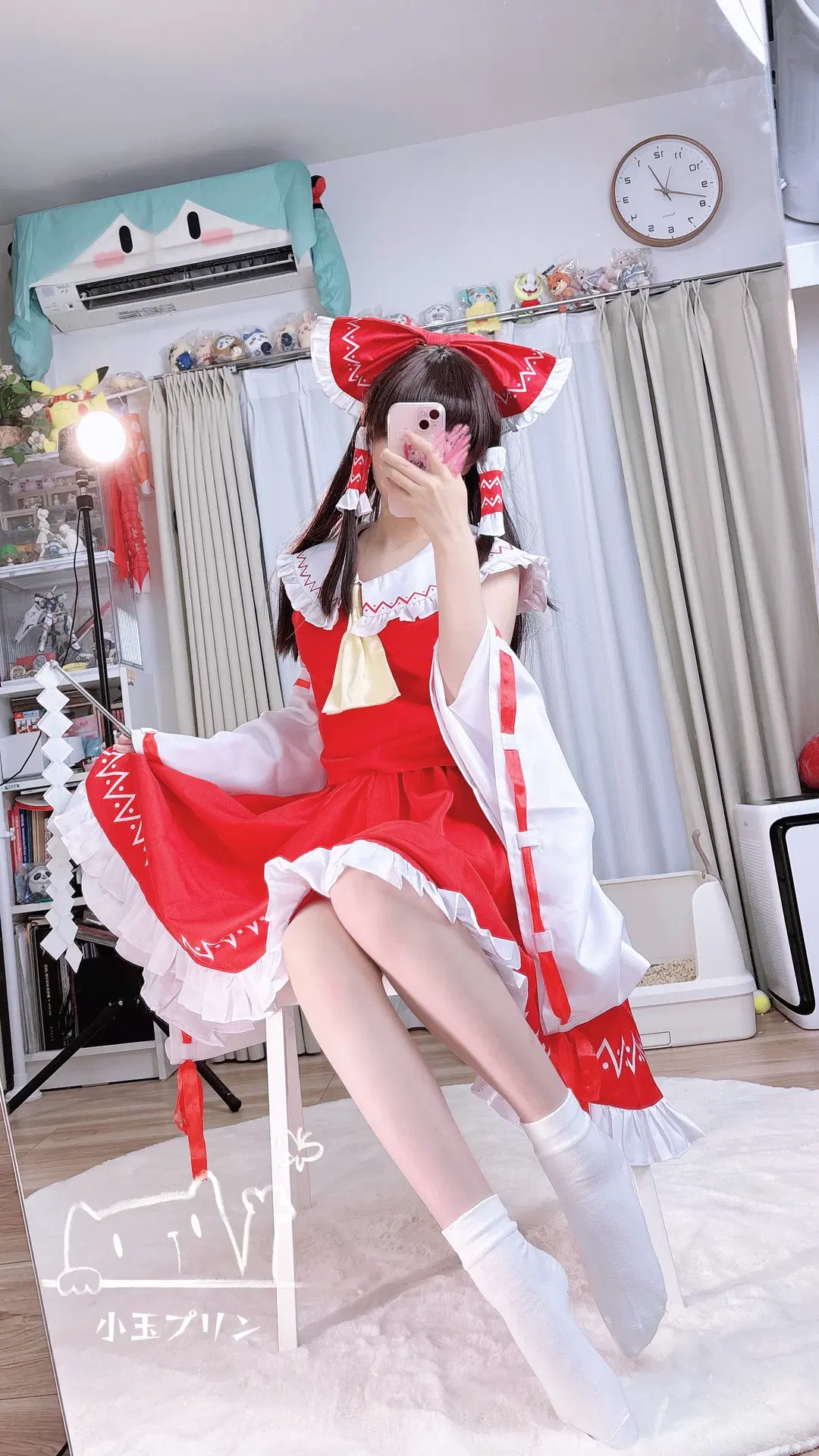 [Reimu Hakurei Cosplay] A Touhou Project Newbie's Very First Red-and-White Shrine Maiden Outfit by 小玉Purin - Image 3