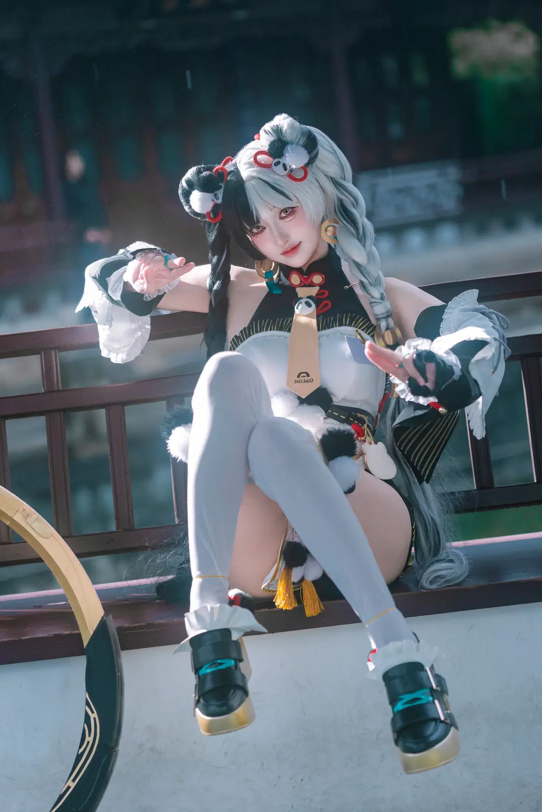 绝区零, 户外cosplay, 琉音cos, 游戏角色cos, 白丝袜