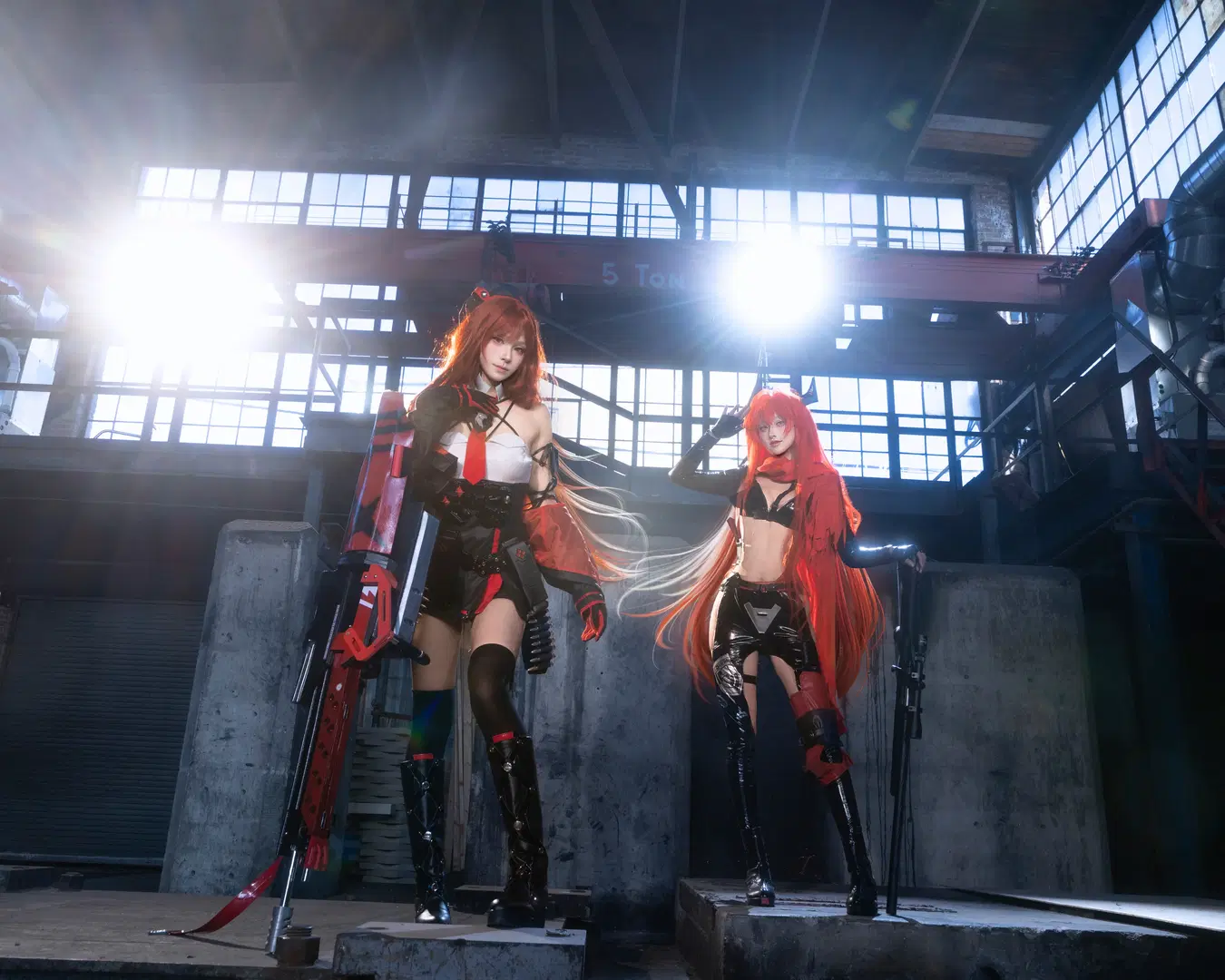 【帽神和Rapi cos】工业废墟里的红黑双人硬核大片 - lulu吃上热干面了 - 第2张