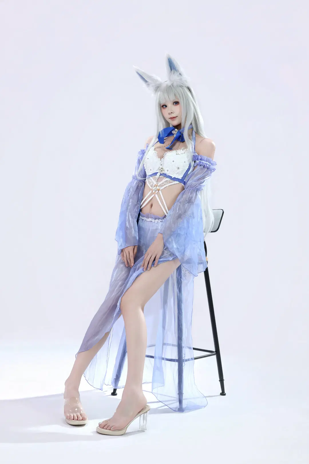 【信濃 コスプレ】アズールレーン信濃、白青のチュールと真珠が織りなす幻想美 - 编号0827 - 7枚目