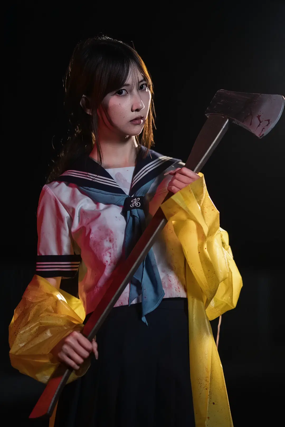 Dark Sailor Suit Paired with Bright Yellow Raincoat: High-Tension Rainy Night Mood Low-Key Portrait by 米三华（线下授课） - Image 2