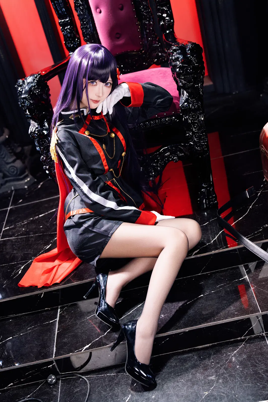 【山城恋cos】军装王座的压迫感，演绎黑暗系女王范 - 米三华（线下授课） - 第4张