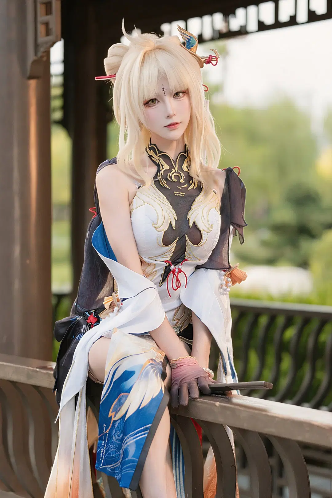 【穗穗cos】鸣潮里的慵懒美学，倚栏弄扇的那个午后 - Mars拍噗拍 - 第4张