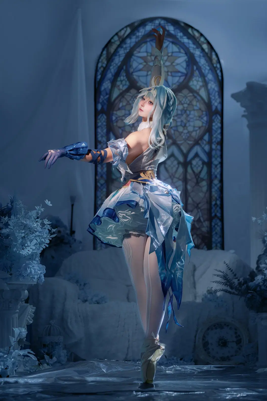[Odette cosplay] Genshin Impact: The Elegant Dancer of Snezhnaya by 好烦一直想拍照 - Image 4