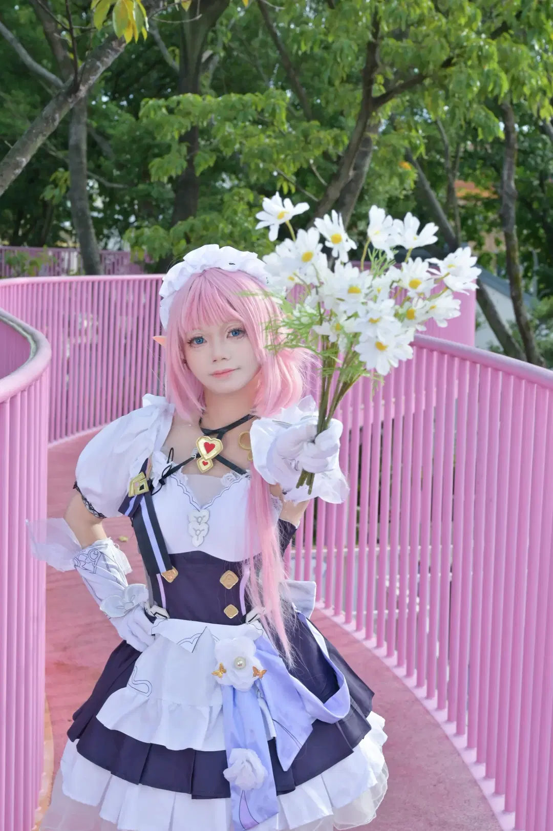 [Elysia Cosplay] The Dreamy Official Photos of the Pink Elf Maid at the Amusement Park by 要素过多 - Image 8