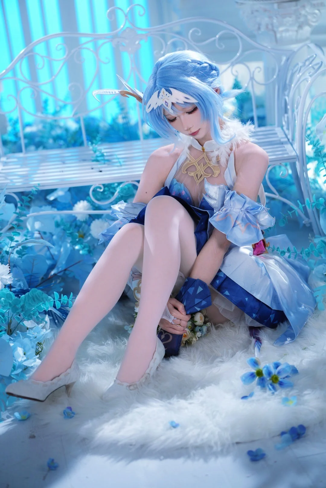 【奥黛塔cos】冰雪中的蓝白甜妹，梦幻光影下的细腻表现 - 茶包 - 第12张