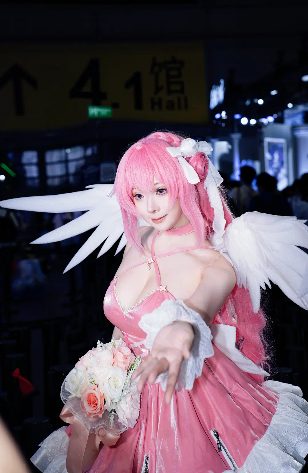 漫展返图, cosplay分享, 粉色系cos, cos场照, 天使翅膀造型