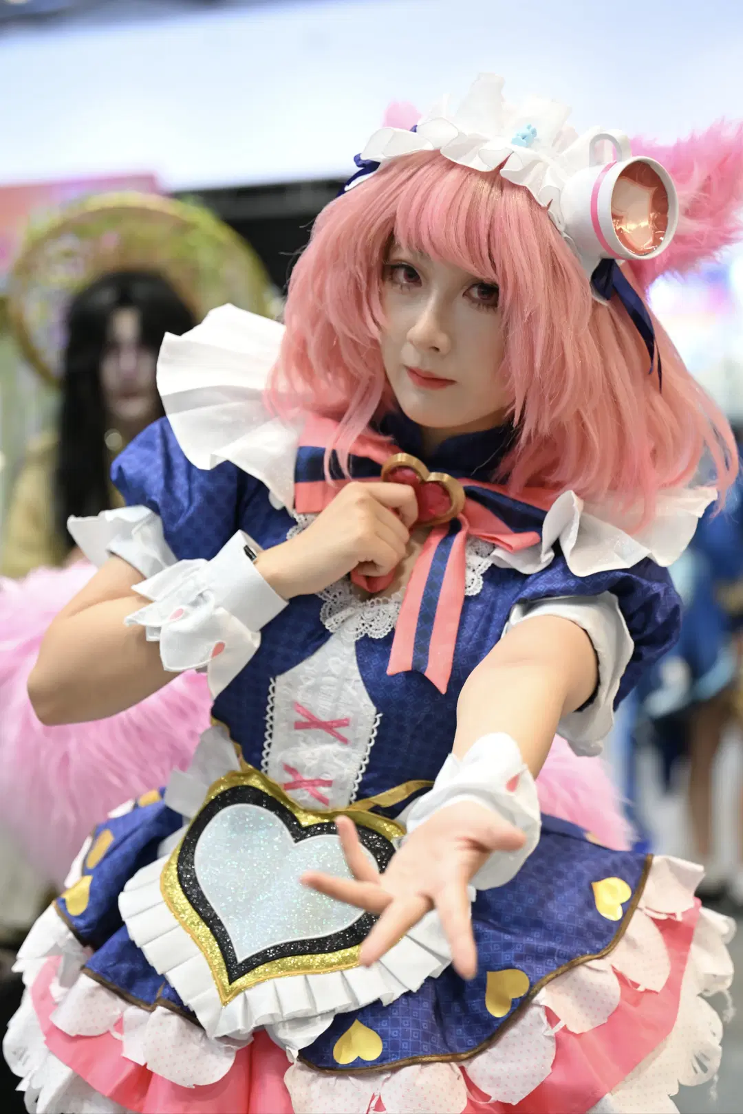 Convention Photos Collection: Multi-Style Coordinates Across Sweet-Cool Techwear and Fluffy Soft Aesthetics by 小非 - Image 8
