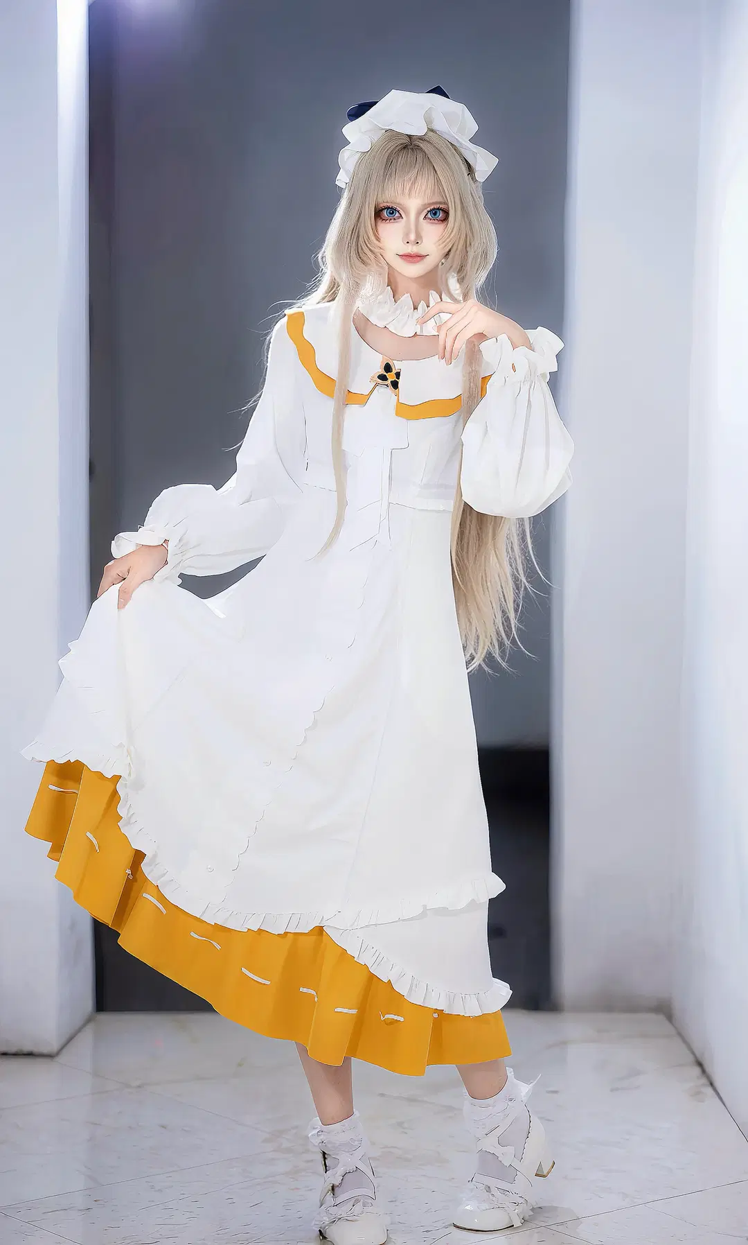 2D, Sandrone Cosplay, Genshin Impact, Columbina cosplay, White stockings