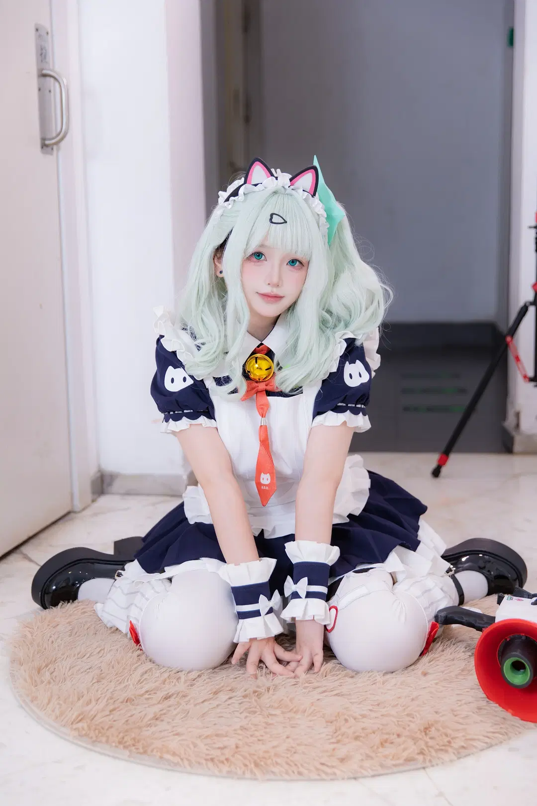 【千夏 コスプレ】ゼンレスゾーンゼロ 妄想エンジェルのメイド服、静安大悦城の撮影アーカイブ - 次元重启 - 2枚目