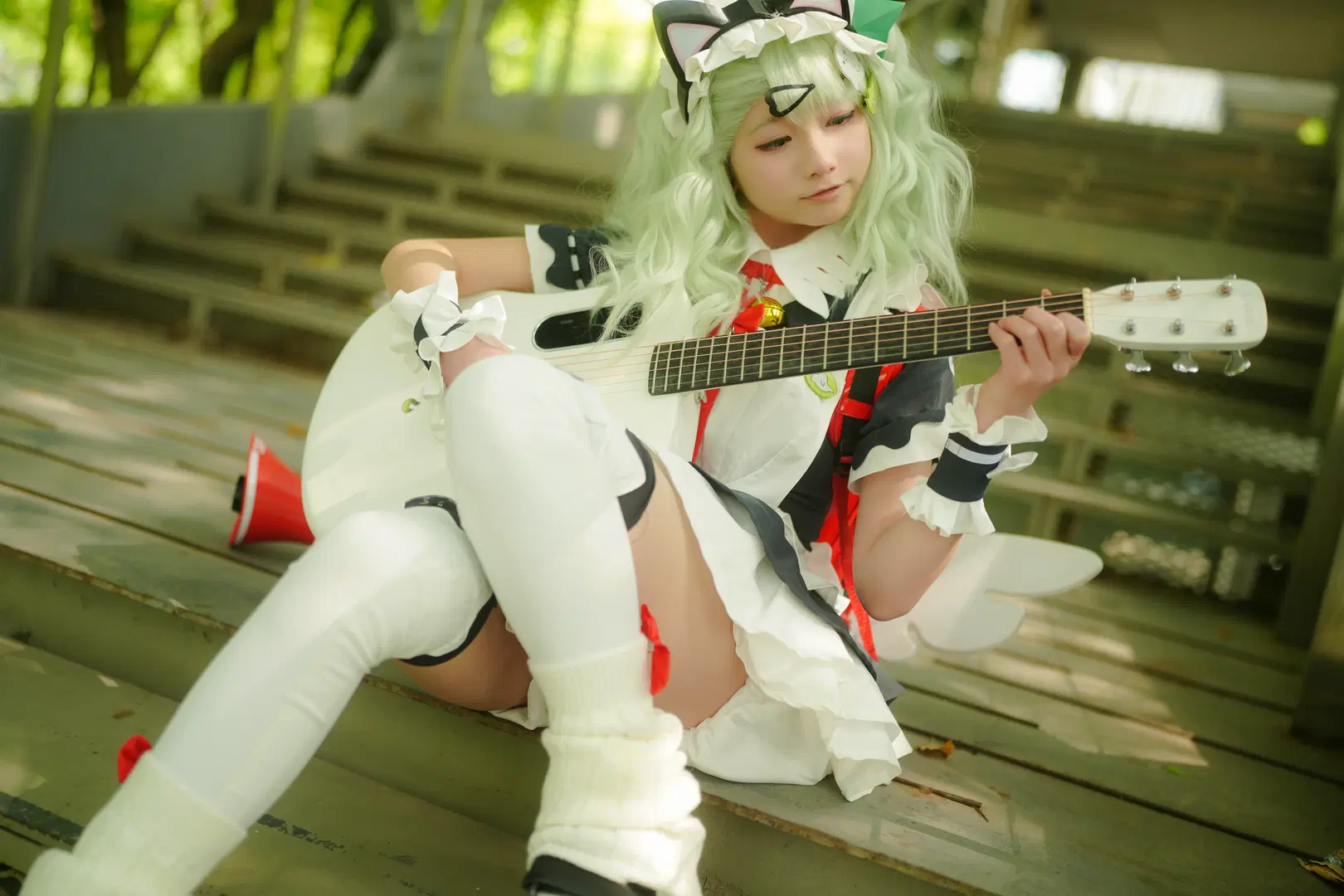 绝区零, 二次元, 白丝, 千夏cos, 吉他少女