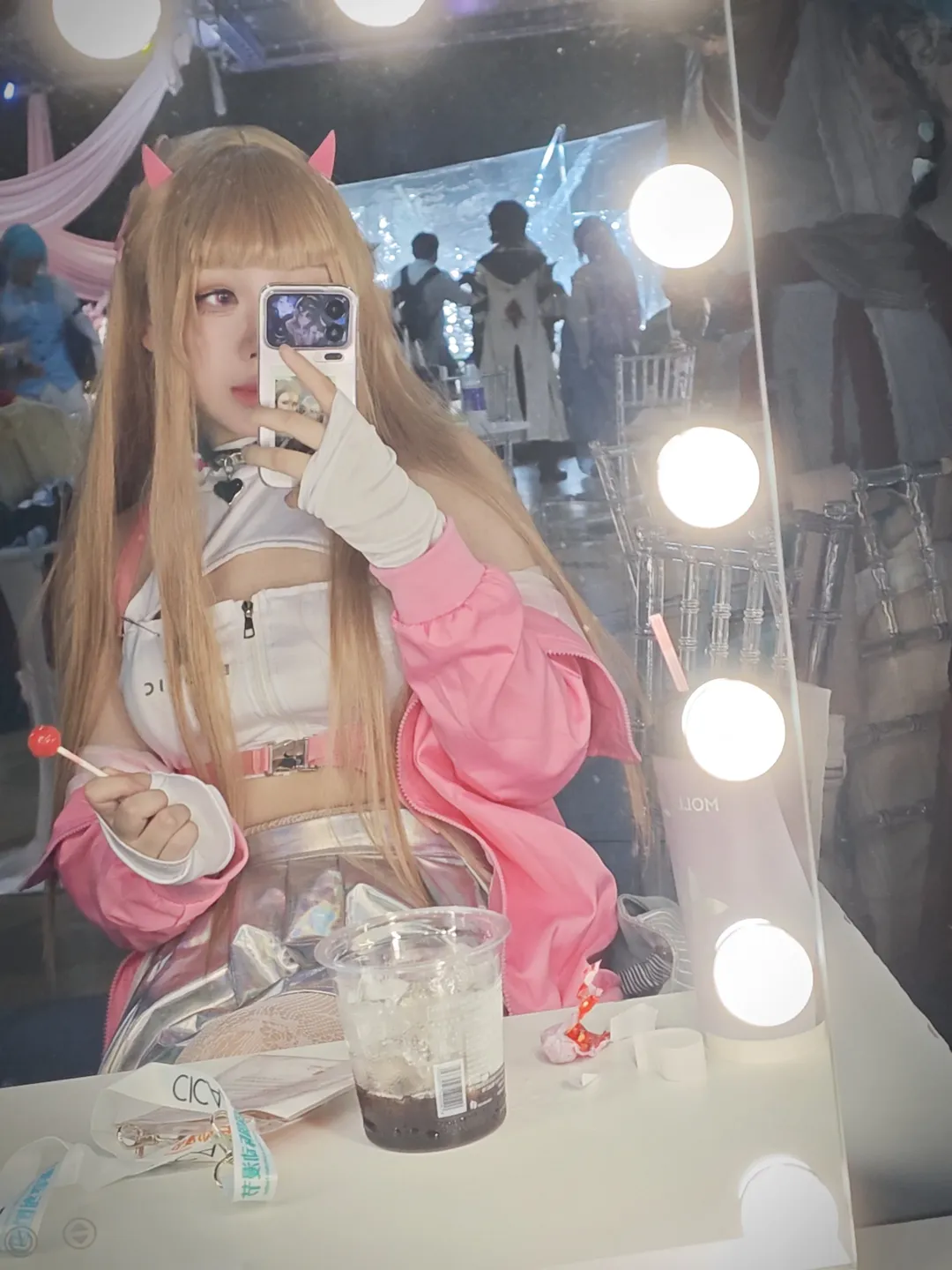 cosplay, nikke, 粉色系穿搭, 镜前自拍, 棱镜漫展