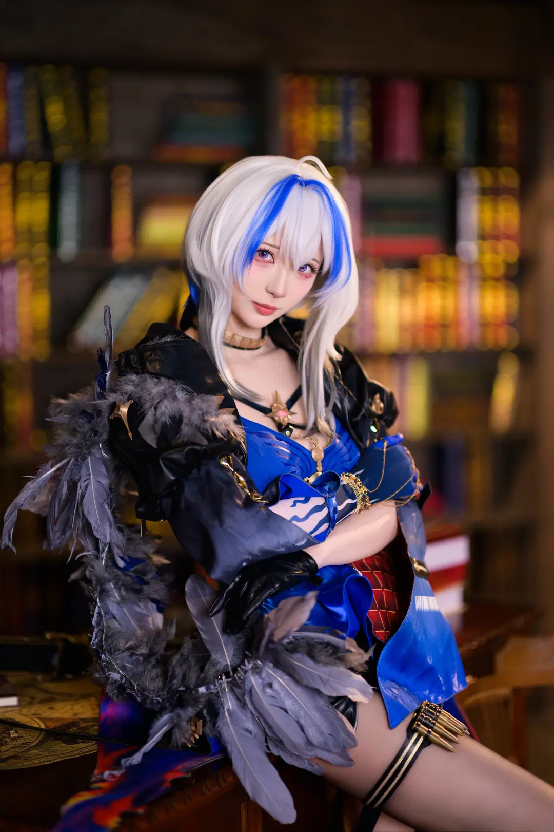【嘉贝莉娜cos】鸣潮 复古图书馆里的暗夜特工 - 银河天路 - 第3张