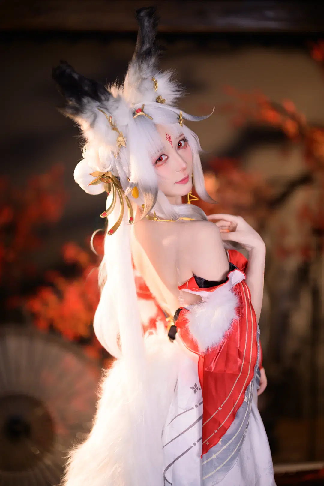 【心月狐cos】鳴潮狐妖的秋日慵懶 - 银河天路 - 第5張