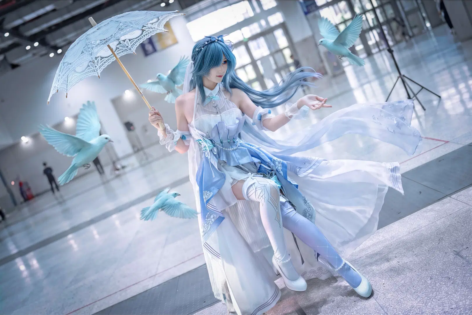 【フカ コスプレ】『崩壊 3rd』青鳥の庭のオフラインコスプレ会場写真：ストッキング＆アシンメトリー美 - 一口啾啾小猫 - 2枚目