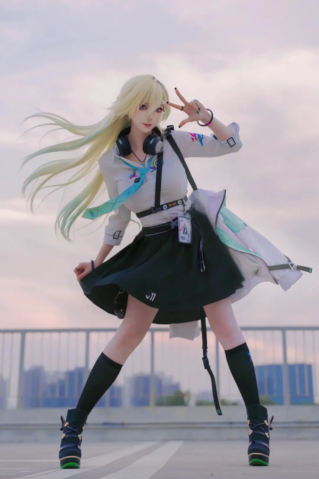 Wuthering Waves, Anime-style photography, Lynae cosplay, Wuthering Waves Lynae, Black stockings