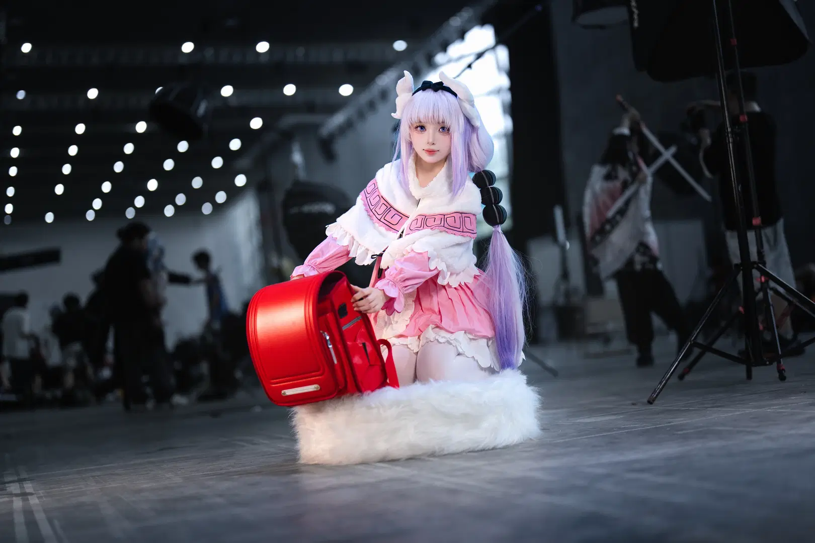 【康娜cos】小林家的龙女仆康娜，白丝与红皮鞋的场照记录 - OUKAI - 第9张
