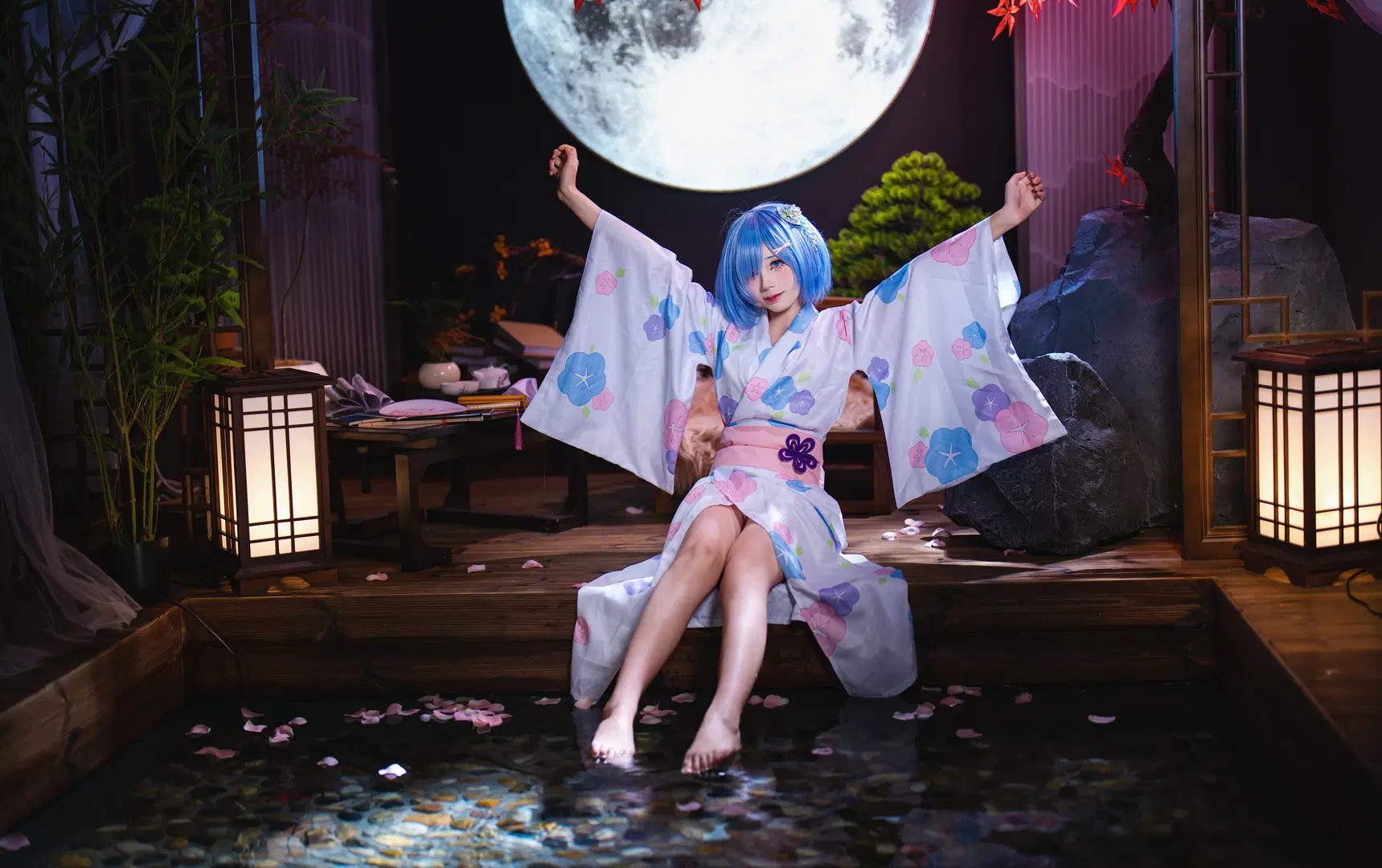 【レム コスプレ】『Re:ゼロから始める異世界生活』月光に揺れる和風浴衣の水撮影グラビア - OUKAI - 4枚目