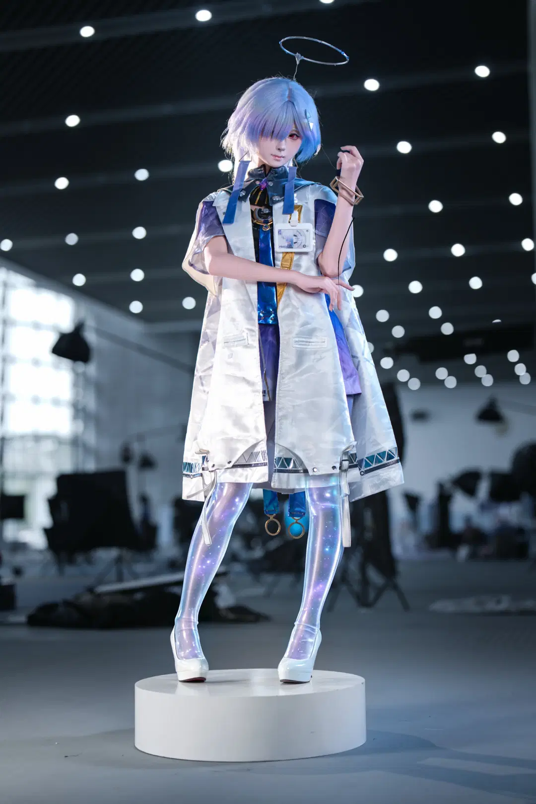 [モーニエ コスプレ] 鳴潮 イベント写真、ホログラフィックな星空とメカニカルな光輪の衝突 - OUKAI - 9枚目