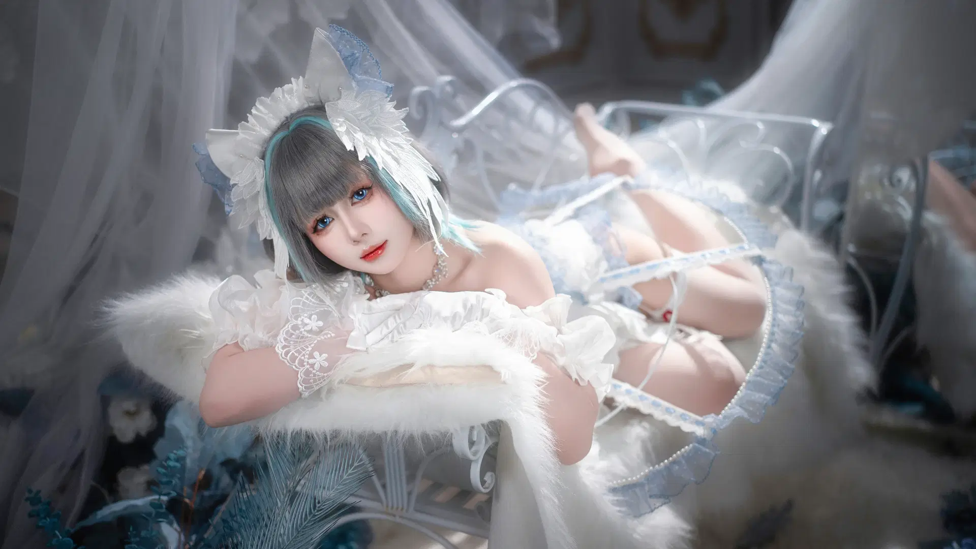 [Cheshire Cosplay] Azur Lane: Ethereal White-and-Blue Maid Daily Life by 艾酒absinthe - Image 4