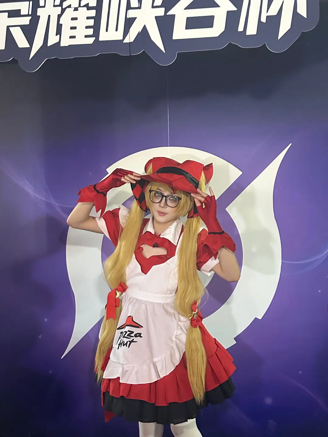 漫展返图, 金发双马尾, 白丝cosplay, 红白女仆装, 商演存档