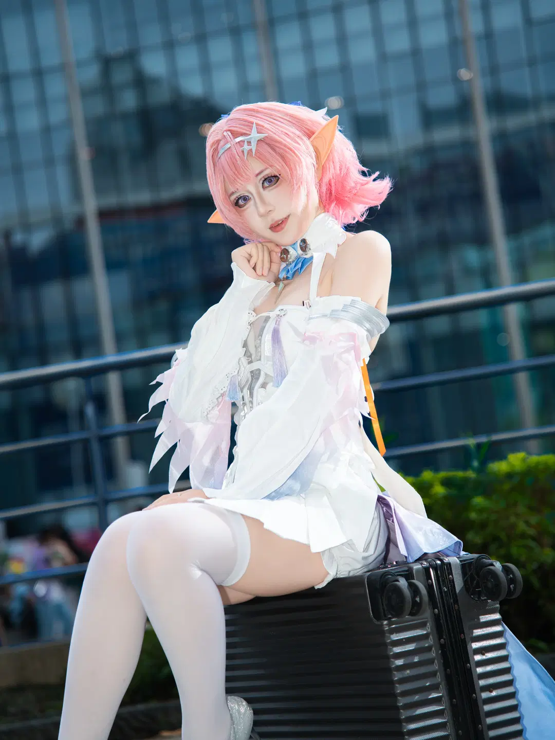 绝区零, 二次元摄影, 户外cosplay, 蕾米埃尔cos, 白丝美腿