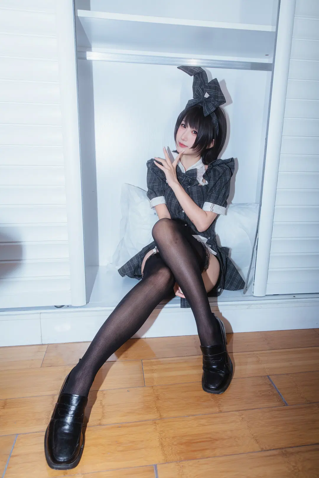 cosplay摄影, 日系居家写真, 黑丝写真, 甜妹穿搭, 格子裙写真