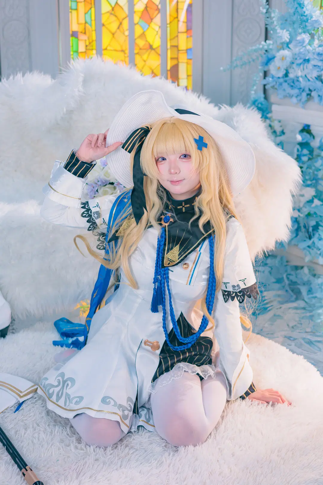 [Phoebe Cosplay] Wuthering Waves Phoebe: Gentle Moments in stained glass light and shadow by 墨离 - Image 3