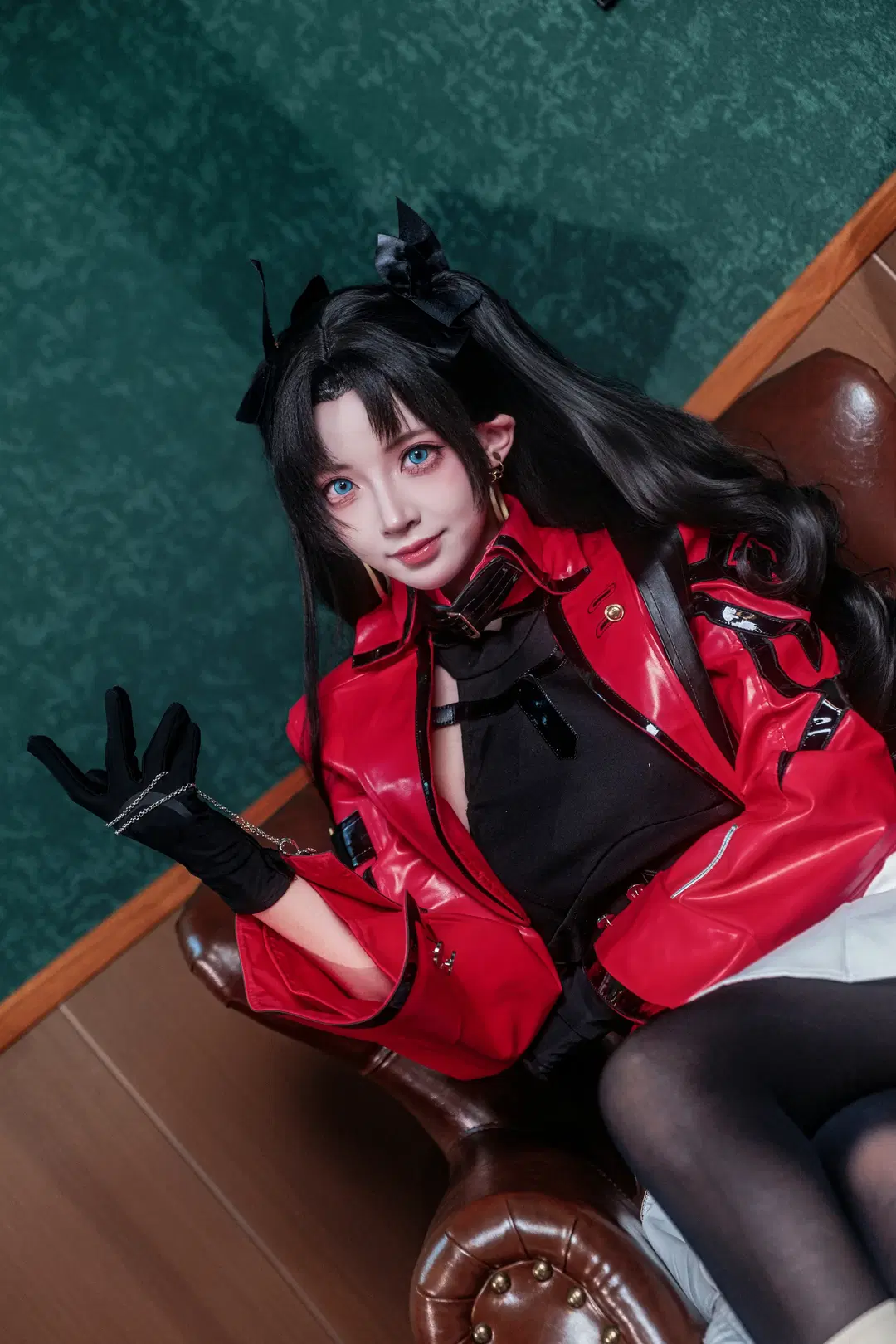 【远坂凛cos】fate魔术师的酒吧夜，红皮衣与黑丝的碰撞 - 墨离 - 第5张