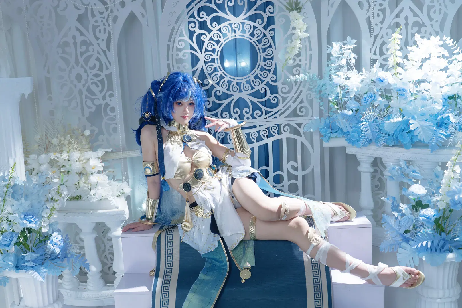 鸣潮, 二次元cosplay, 尤诺cos, 游戏角色扮演, 蓝发少女