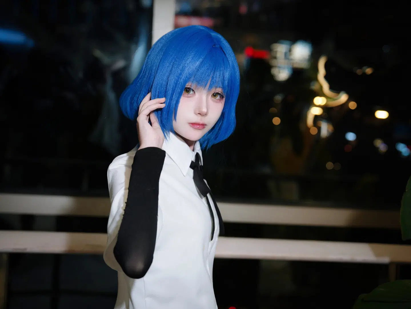 二次元cosplay, 夜景人像, 孤独摇滚, 山田凉cos, 蓝发短发cos