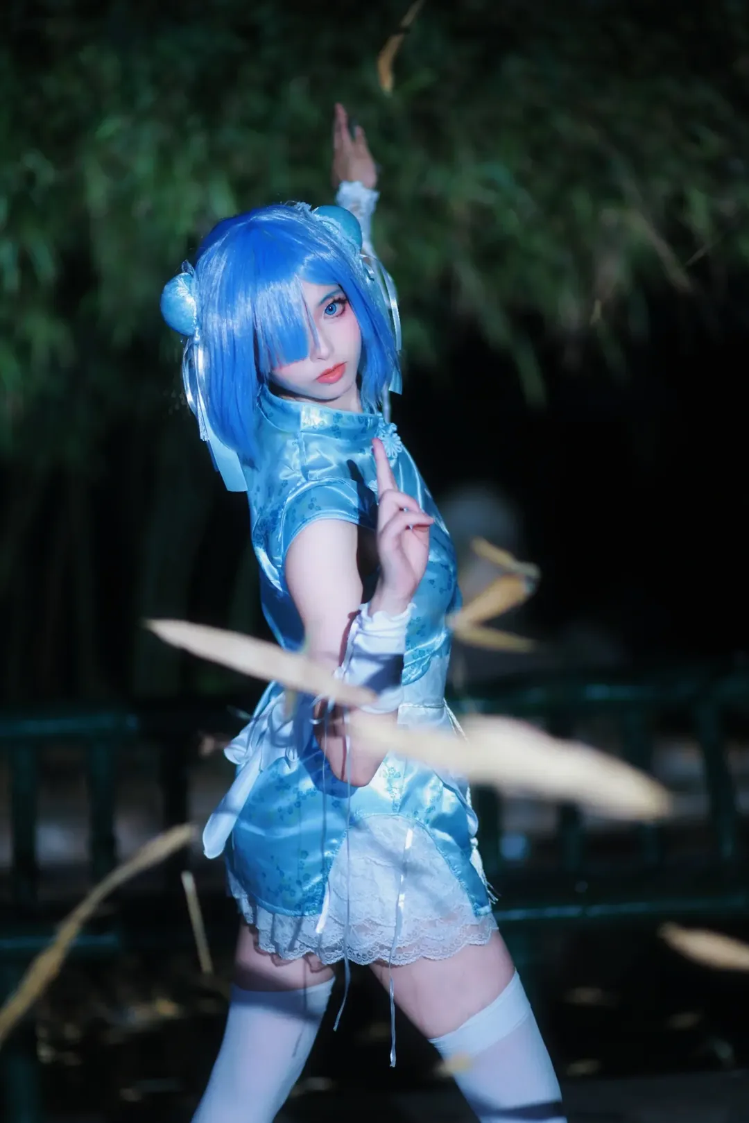 Re:ZERO -Starting Life in Another World-, White stockings, Cosplay sharing, Rem Cosplay, Chinese girl - Image 4