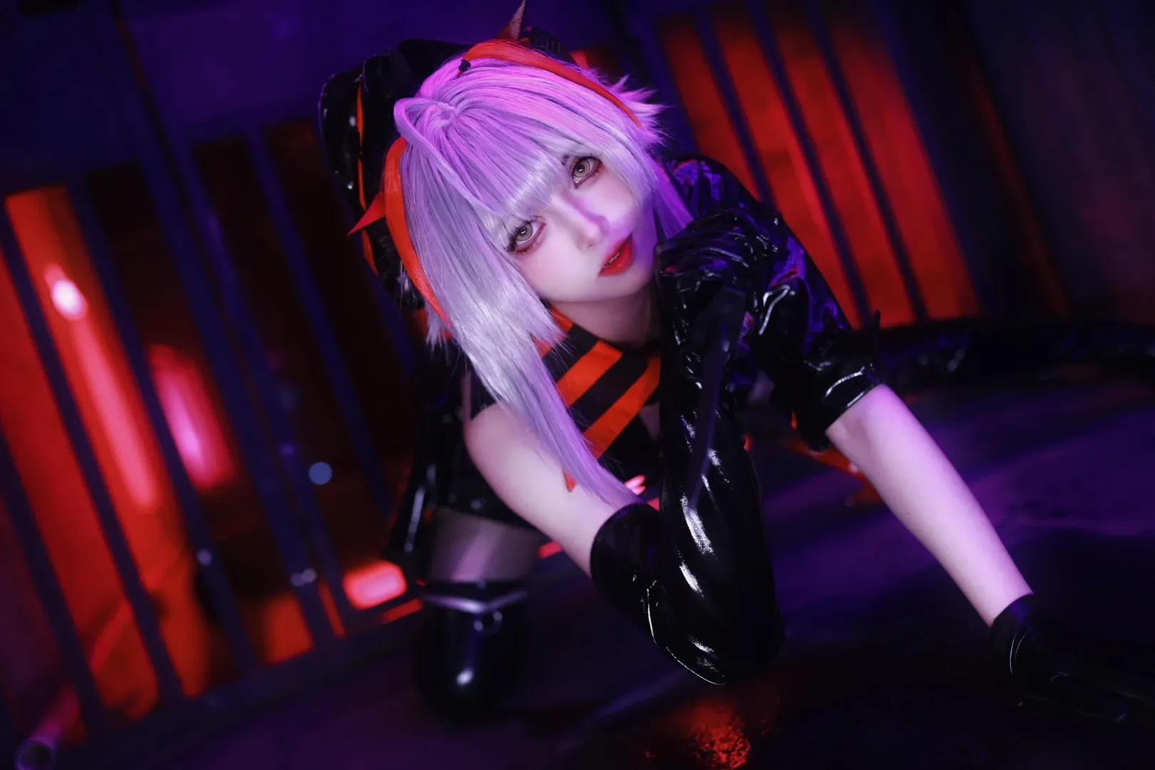 cosplay, 明日方舟, 维什戴尔cos, 暗黑风, 漆皮丝袜 - 第1张