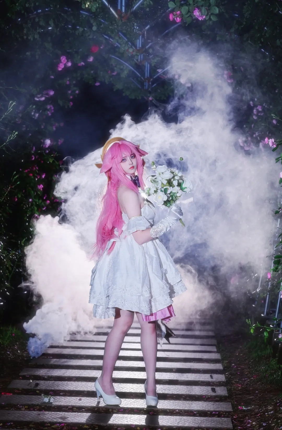 原神, 八重神子cos, 摄影分享, cosplay正片, 夜景特效 - 第1张
