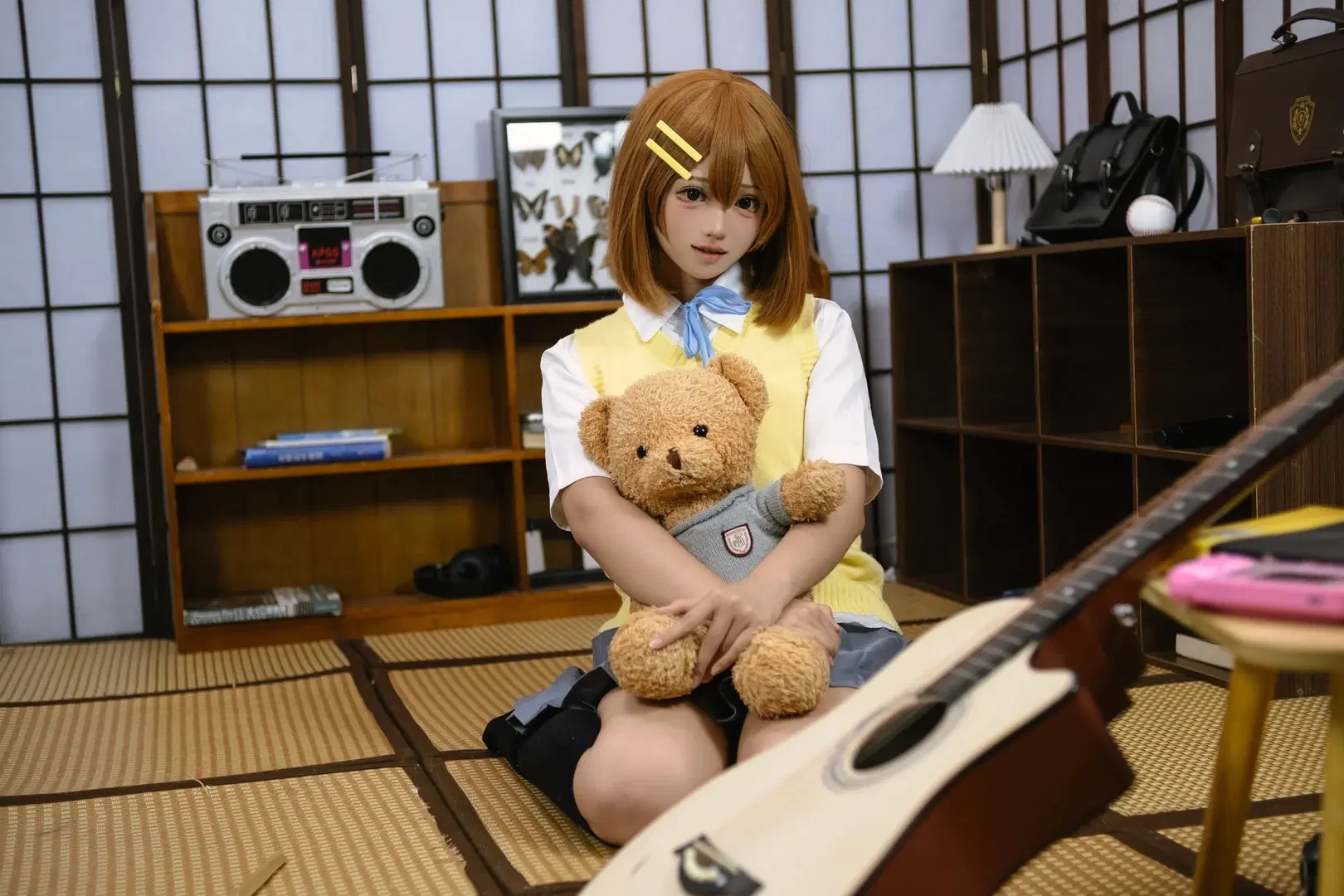 【平泽唯cos】轻音少女的放学后日常，抱着小熊弹吉他 - 葭葭 - 第3张