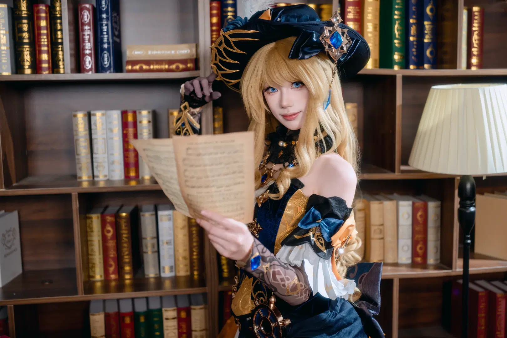 [Navia cosplay] Genshin Impact: The Spina di Rosula President's Vintage Study Stroll by 宇航员摄影 - Image 12