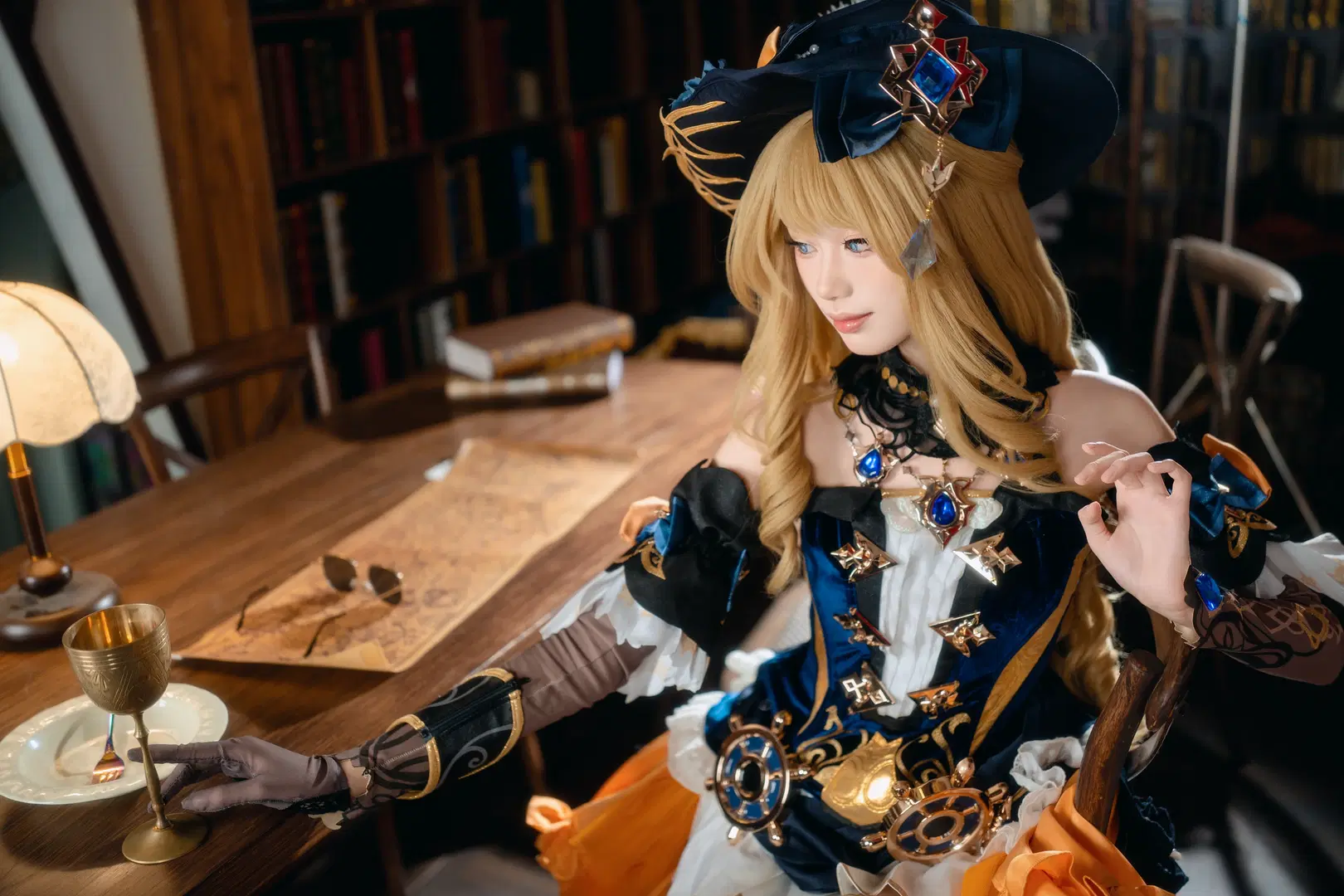 [Navia cosplay] Genshin Impact: The Spina di Rosula President's Vintage Study Stroll by 宇航员摄影 - Image 6