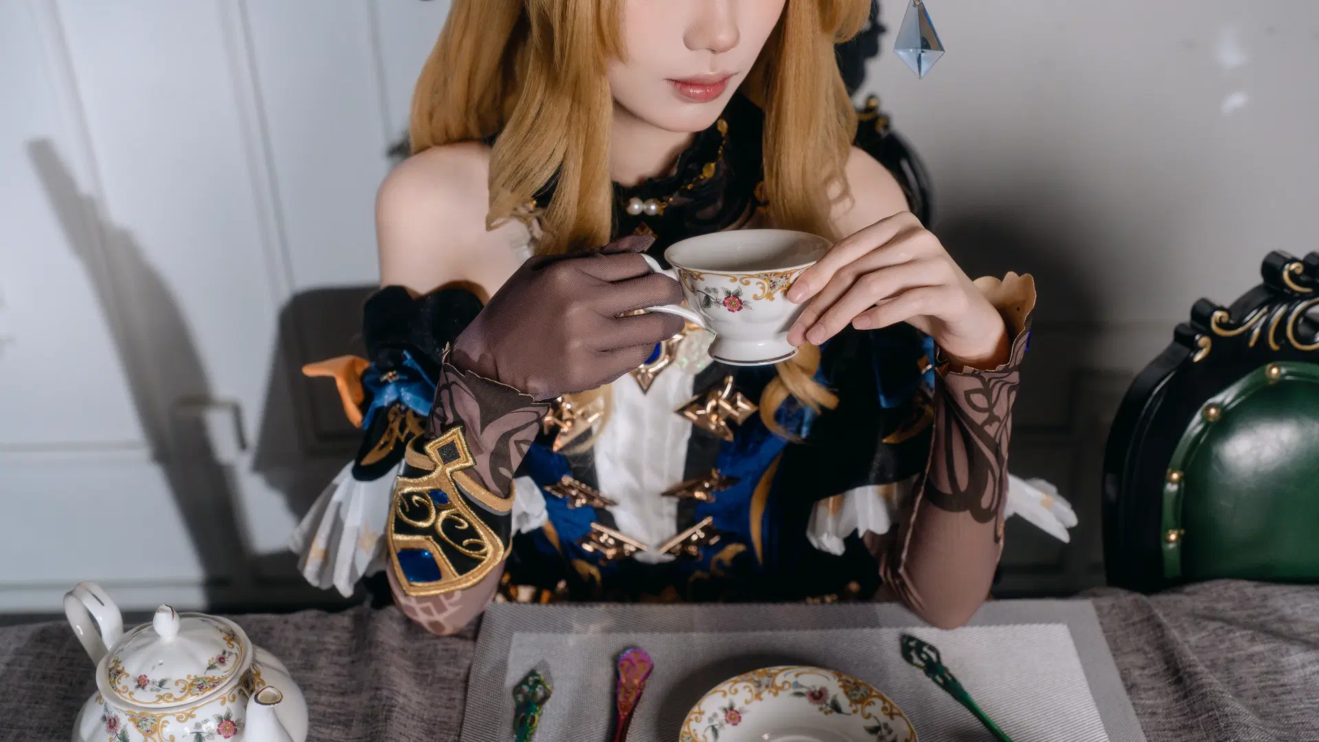 [Navia cosplay] Genshin Impact Lady's Invitation to a Vintage Manor by 宇航员摄影 - Image 10
