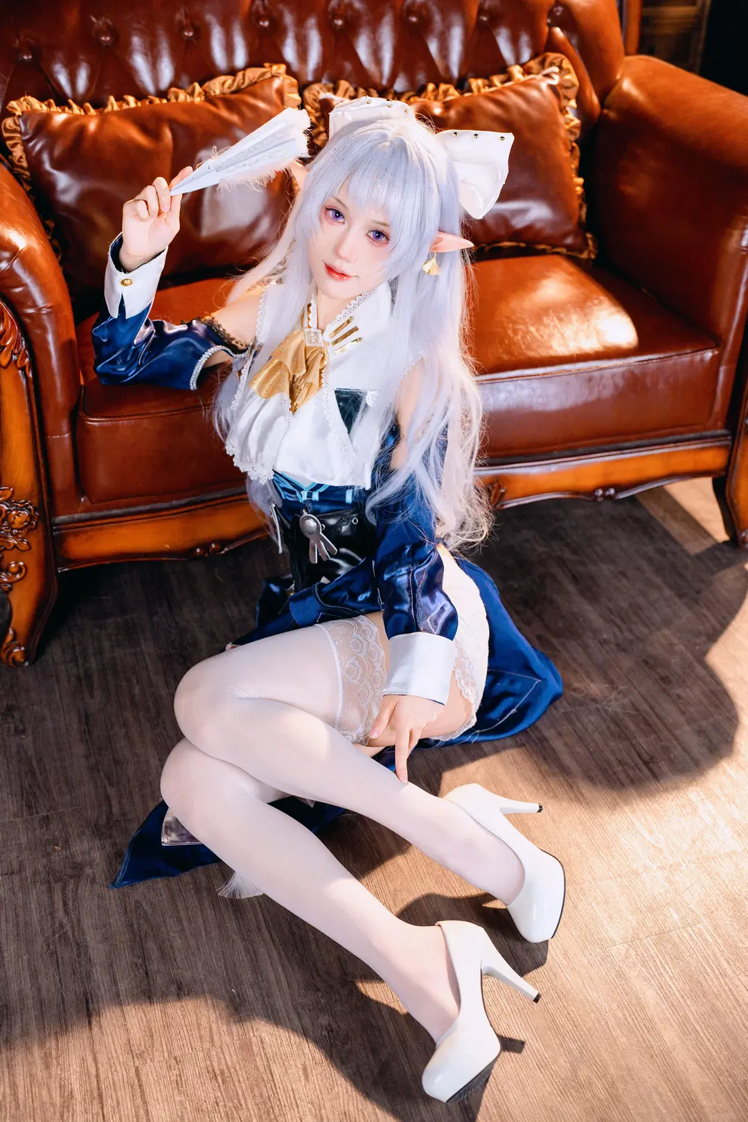 [Velina cosplay] Zenless Zone Zero's Aloof Grace and Smile: Interpreted in Vintage Dress and White Stockings by 宇航员摄影 - Image 7