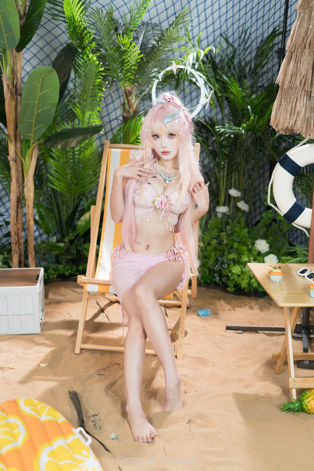 ピンク系ビーチビキニ、屋内スタジオ撮影で紡ぐ夏のバカンス感 - Luyao_Photography - 6枚目