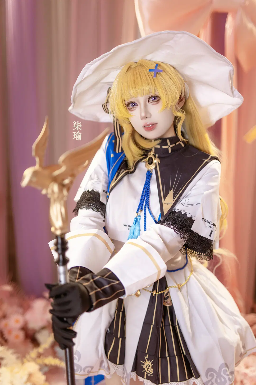 【菲比cos】鸣潮菲比，花海中的白裙魔法使 - 柒瑜染月 - 第3张
